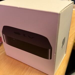 Apple TV 1 generation.  Works, all parts & set up guide included- original box.